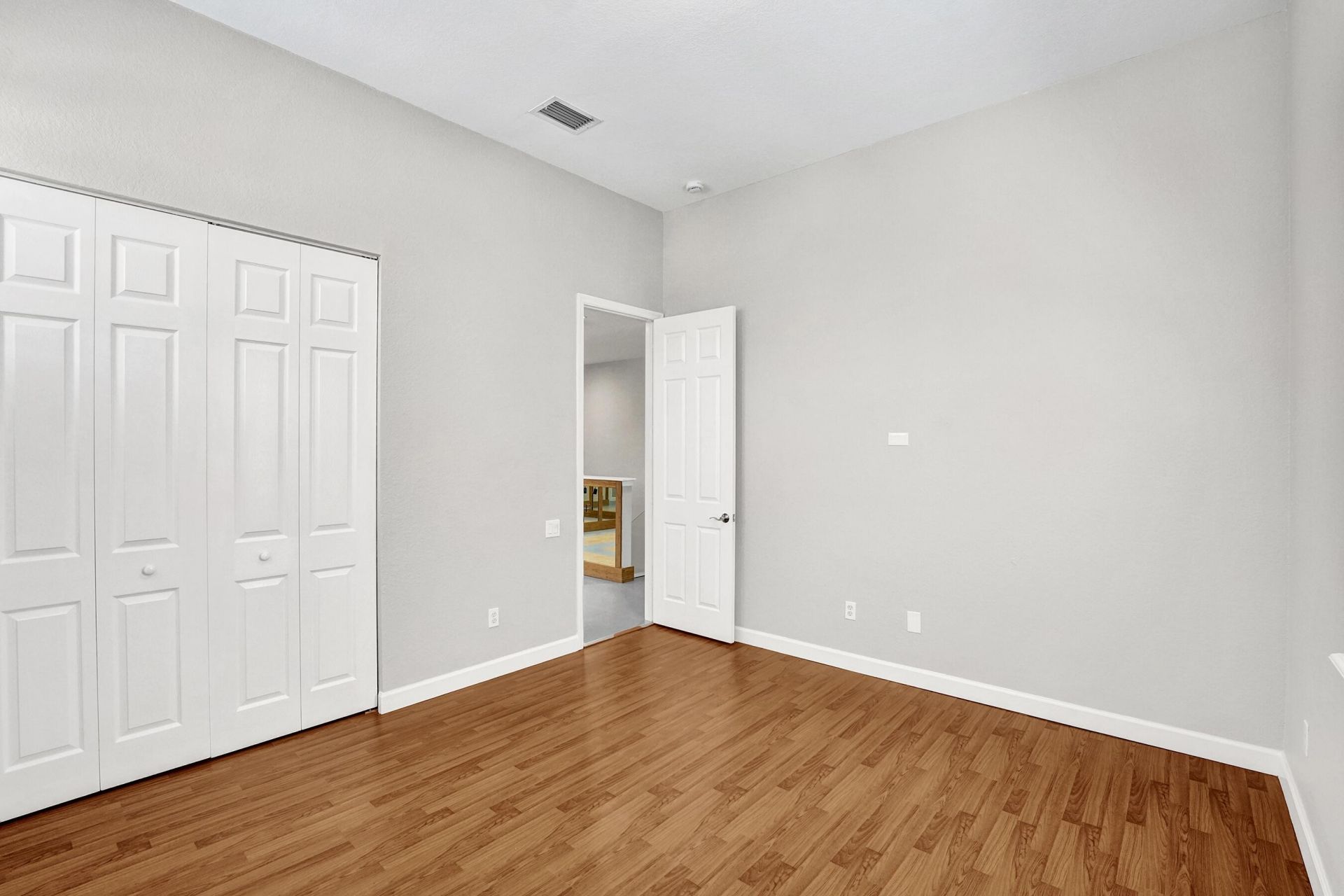 818 Spinnaker Drive E, Hollywood, FL 33019 Photo