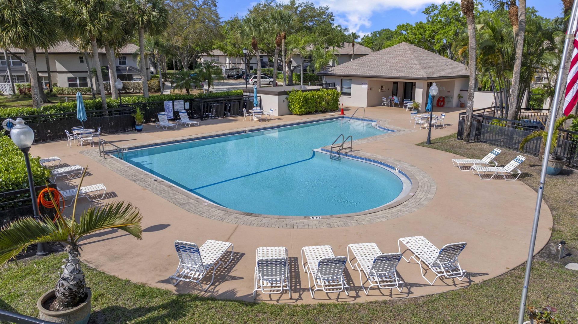 31 Clinton Court, Unit B, Royal Palm Beach, FL 33411 Photo