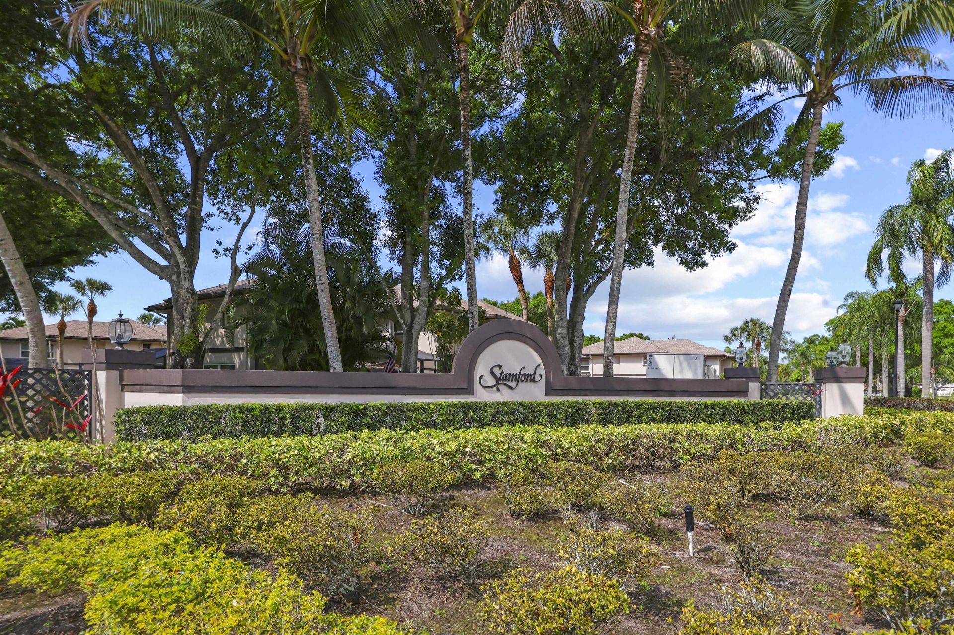 31 Clinton Court, Unit B, Royal Palm Beach, FL 33411 Photo