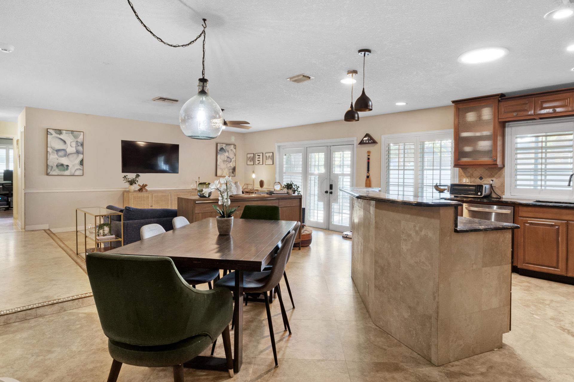 8017 NW 74th Terrace, Tamarac, FL 33321 Photo