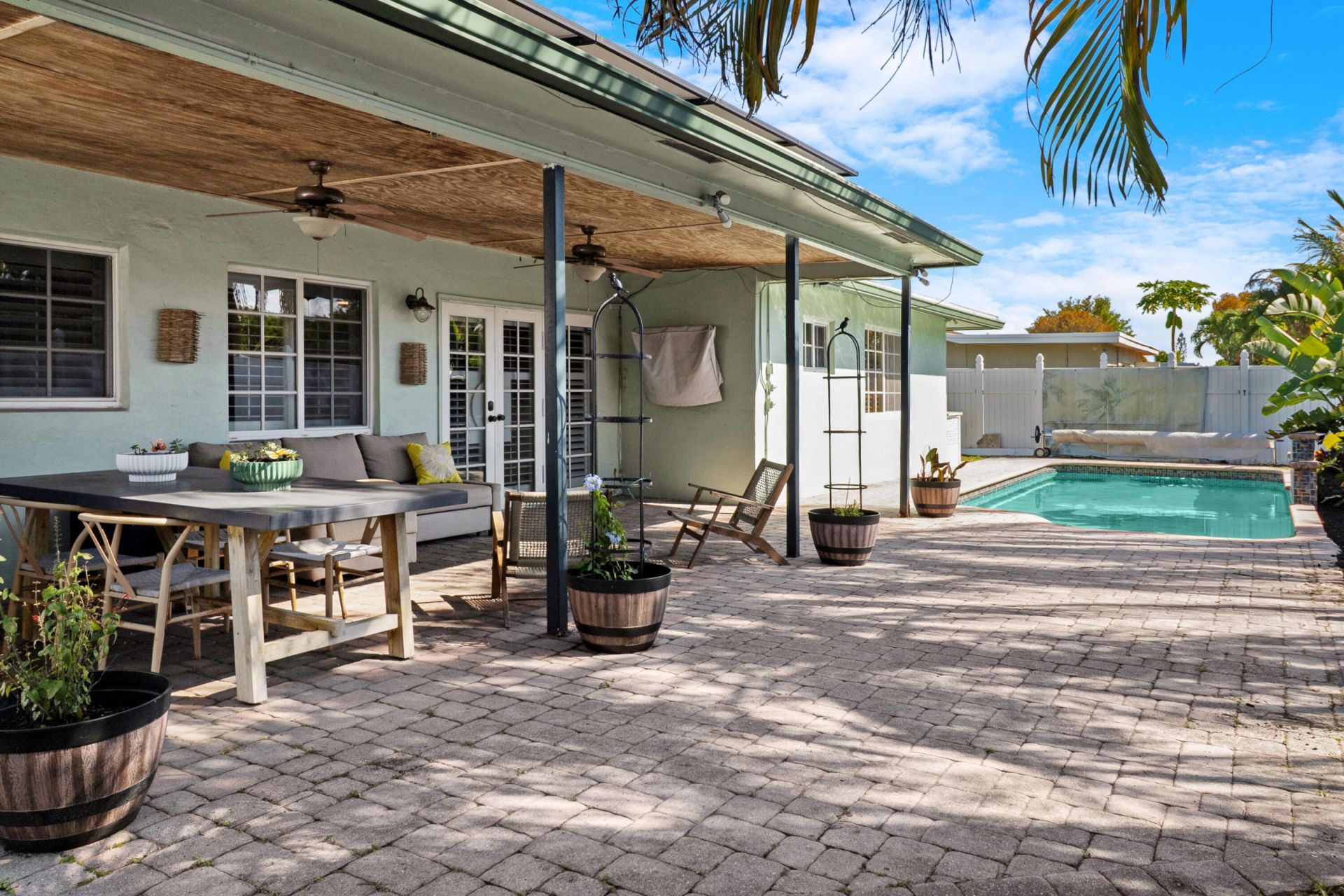 8017 NW 74th Terrace, Tamarac, FL 33321 Photo