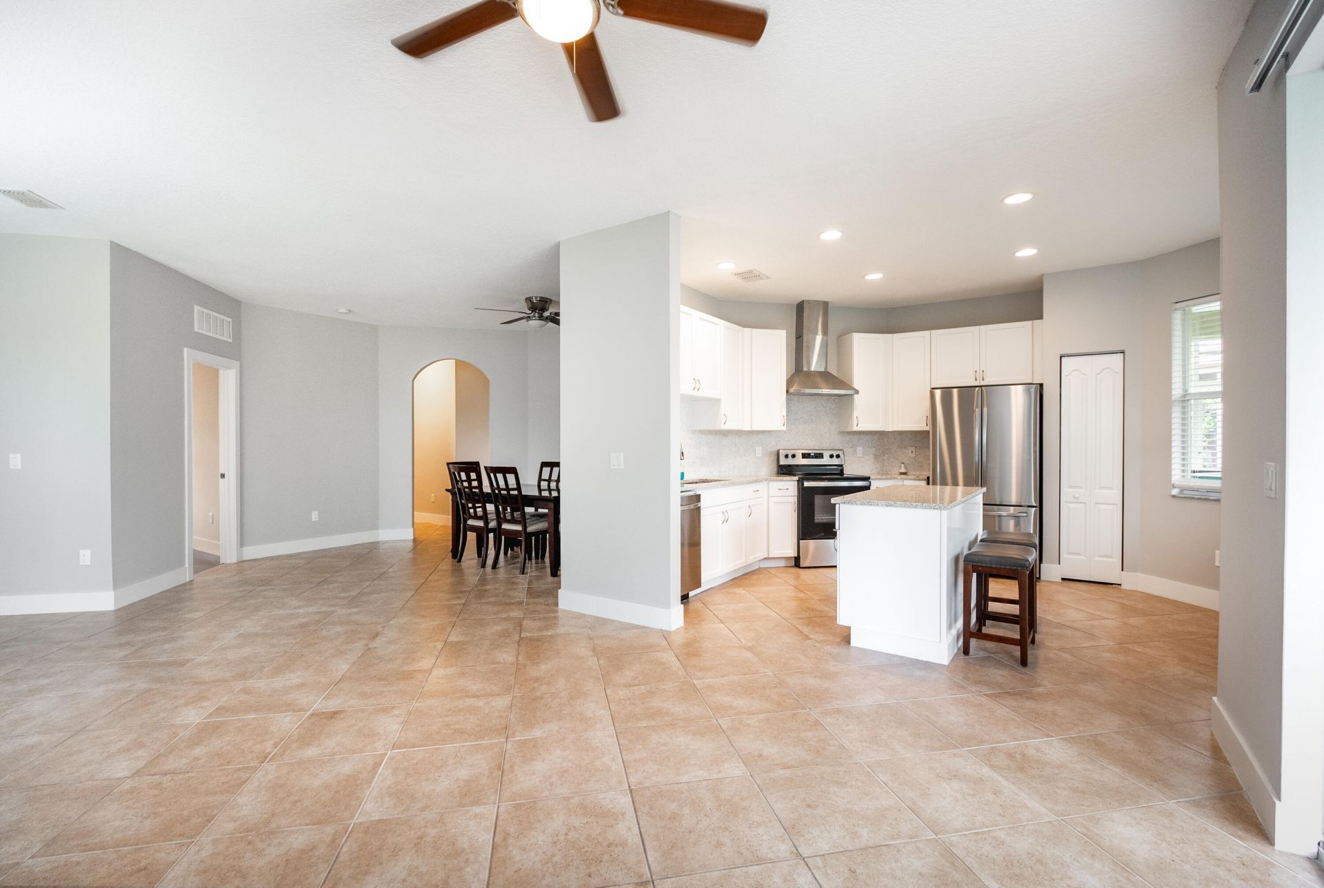 9692 SW Lindale Trace Boulevard, Port Saint Lucie, FL 34987 Photo