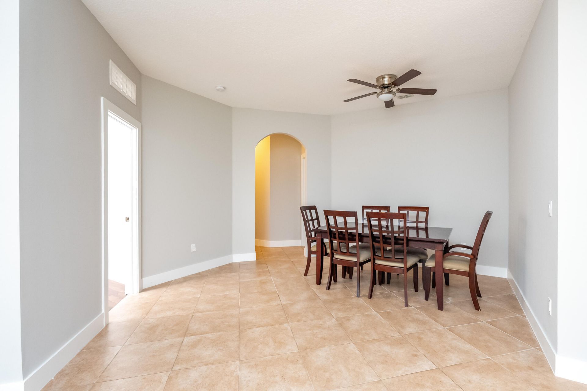 9692 SW Lindale Trace Boulevard, Port Saint Lucie, FL 34987 Photo