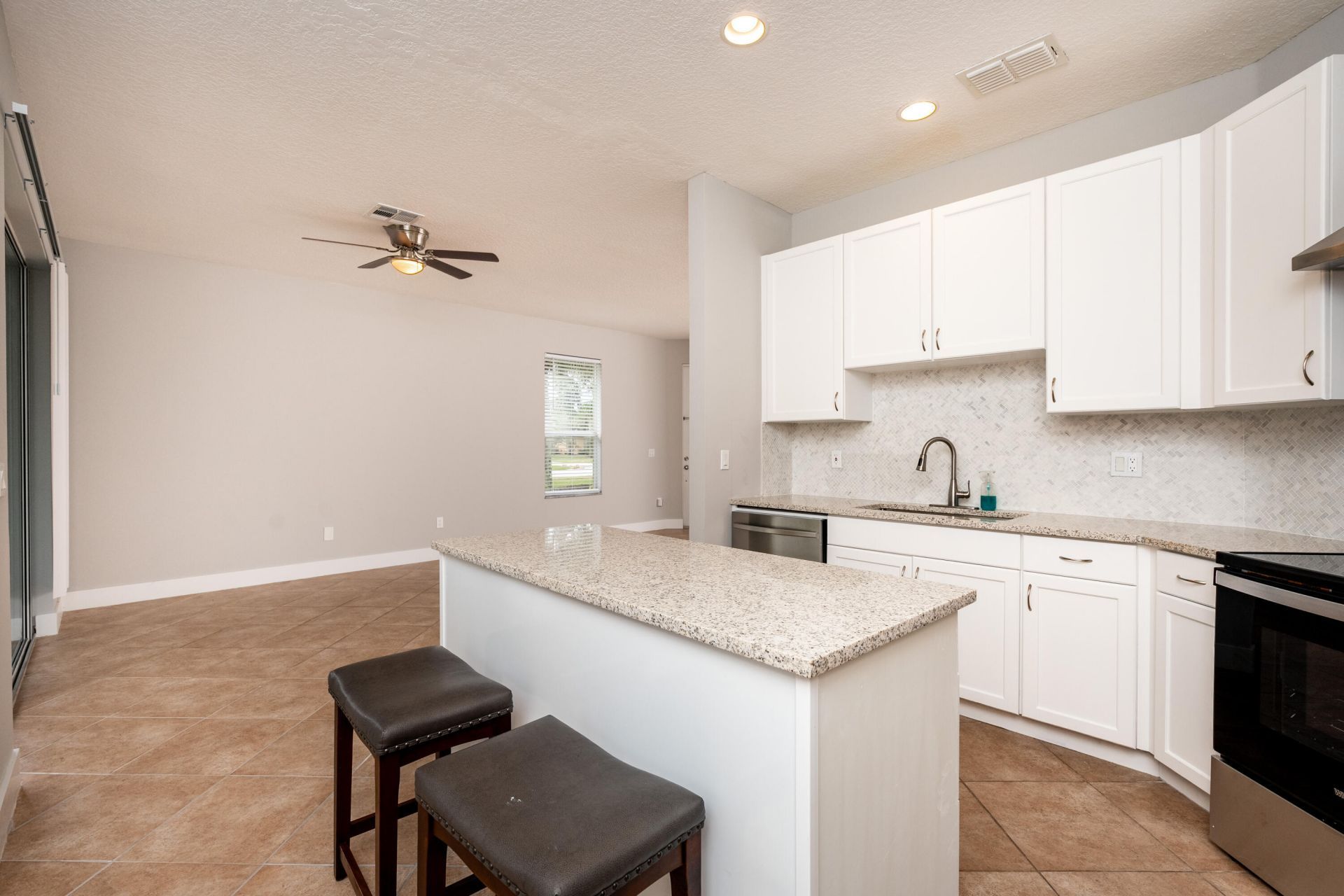 9692 SW Lindale Trace Boulevard, Port Saint Lucie, FL 34987 Photo