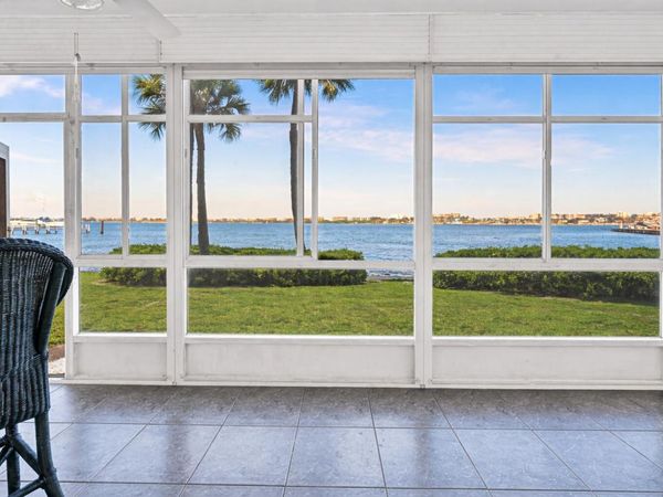 100 Waterway Drive S, Unit 109, Lantana, FL 33462