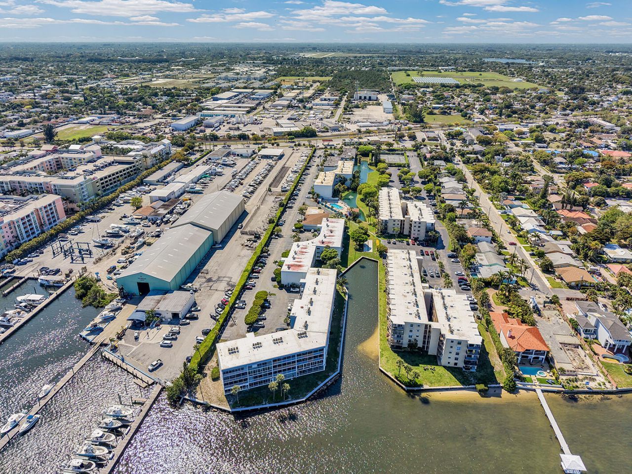 100 Waterway Drive S, Unit 109, Lantana, FL 33462 Photo