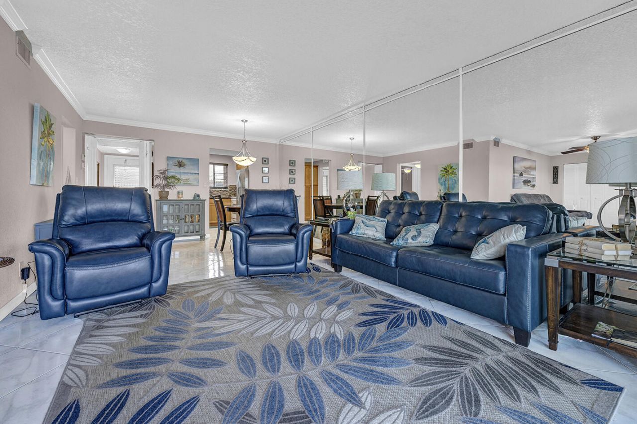 100 Waterway Drive S, Unit 109, Lantana, FL 33462 Photo