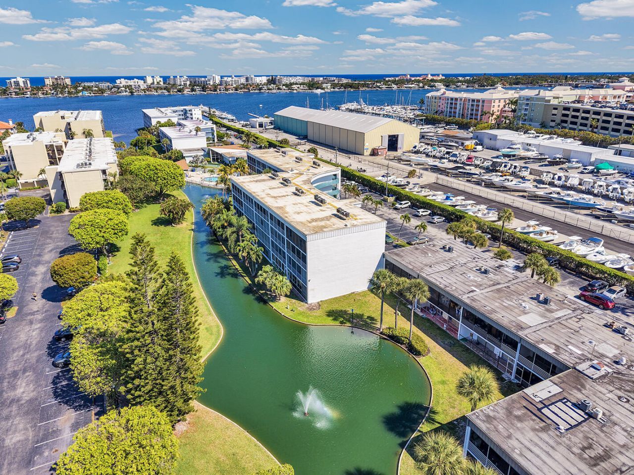 100 Waterway Drive S, Unit 109, Lantana, FL 33462 Photo