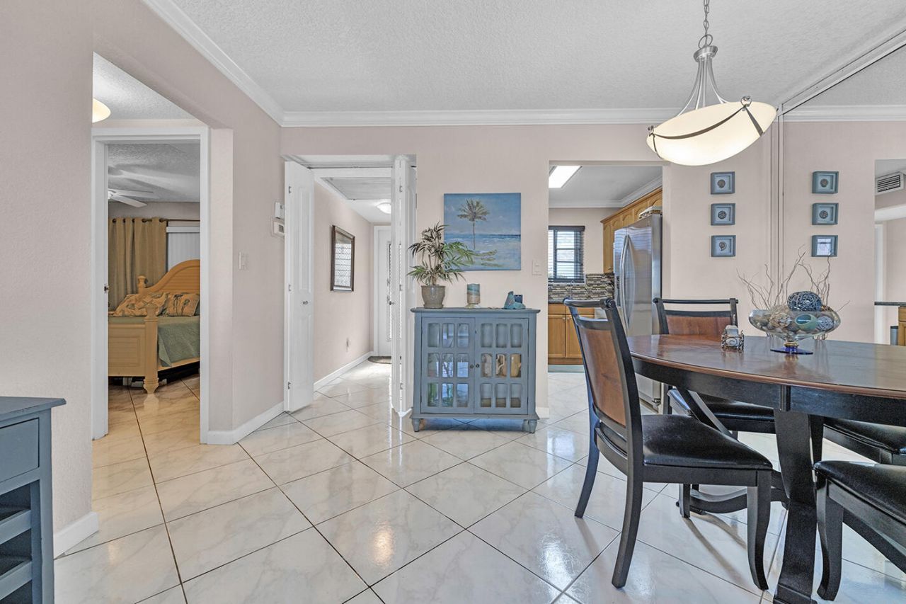 100 Waterway Drive S, Unit 109, Lantana, FL 33462 Photo