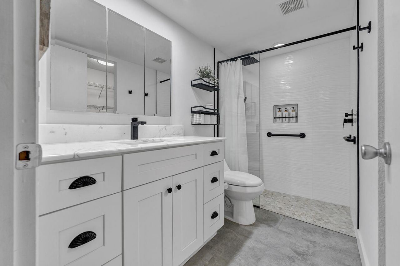 100 Waterway Drive S, Unit 109, Lantana, FL 33462 Photo