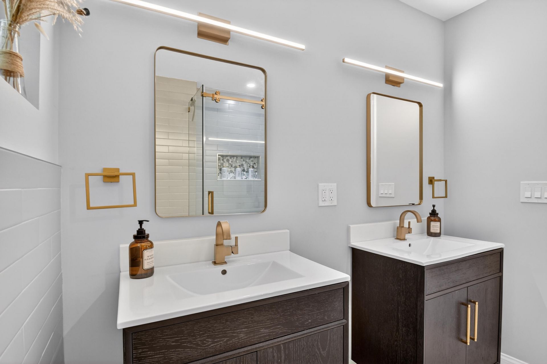 8416 Pine Tree Lane, West Palm Beach, FL 33406 Photo