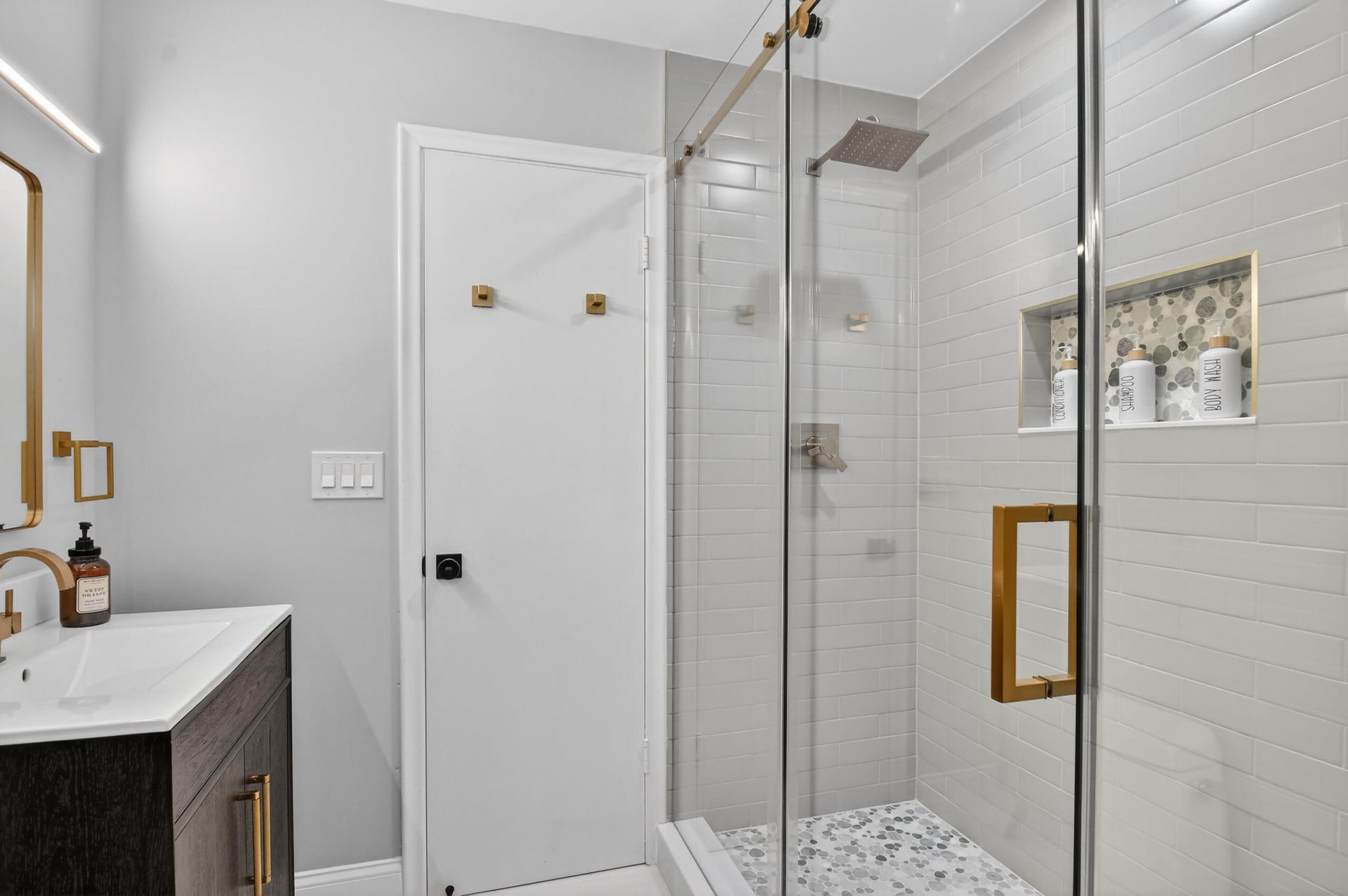 8416 Pine Tree Lane, West Palm Beach, FL 33406 Photo