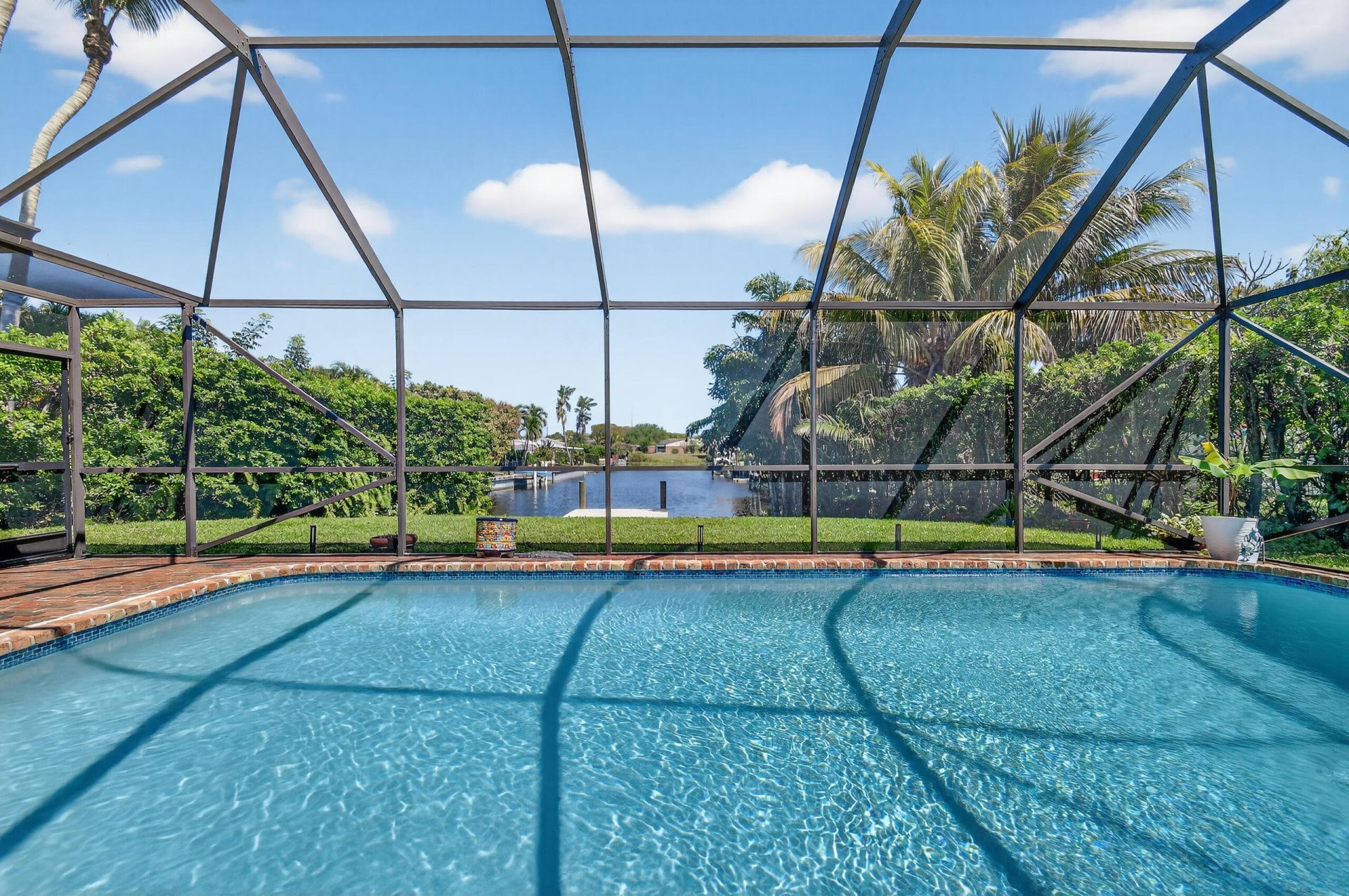 8416 Pine Tree Lane, West Palm Beach, FL 33406 Photo