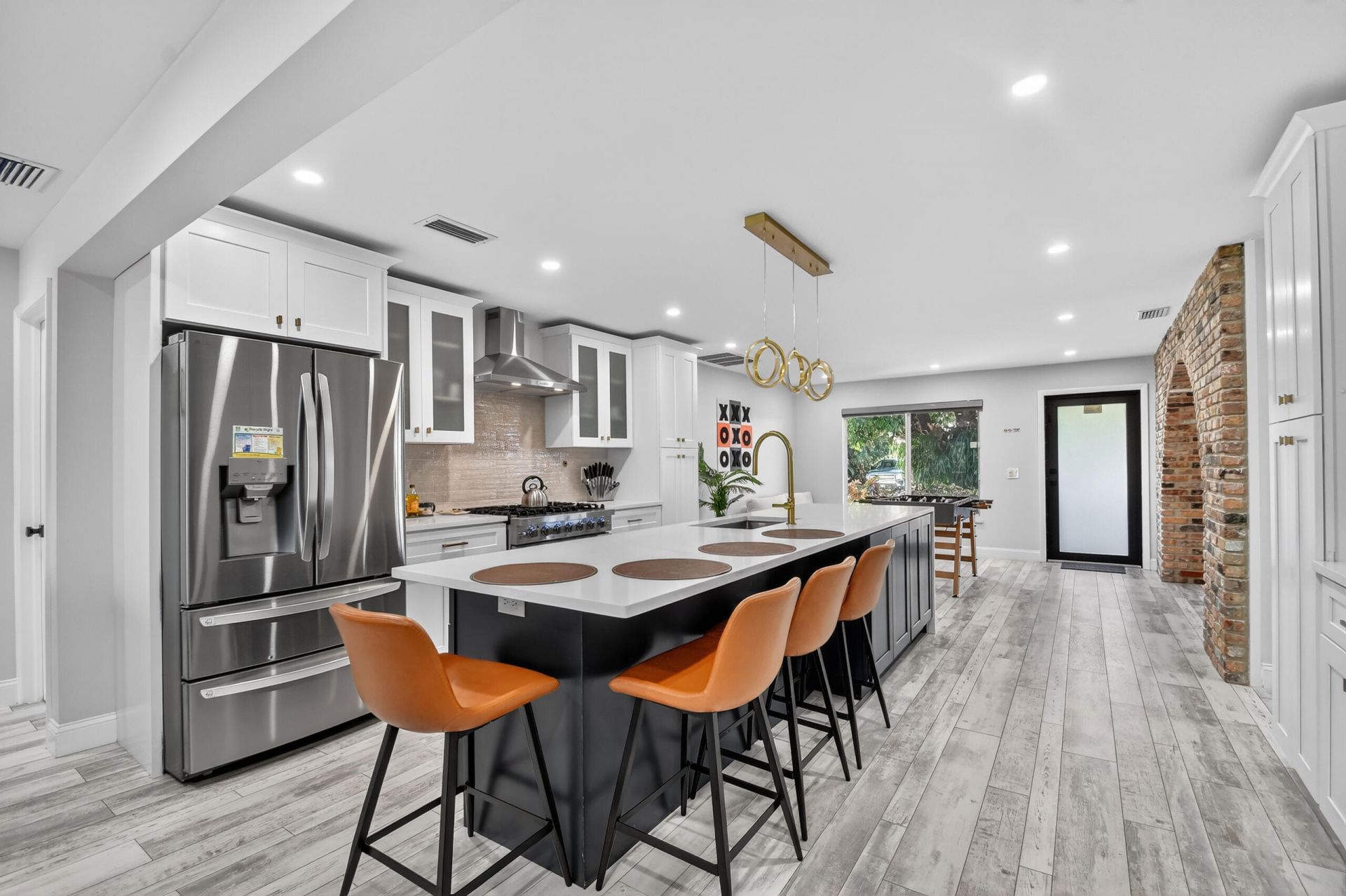 8416 Pine Tree Lane, West Palm Beach, FL 33406 Photo