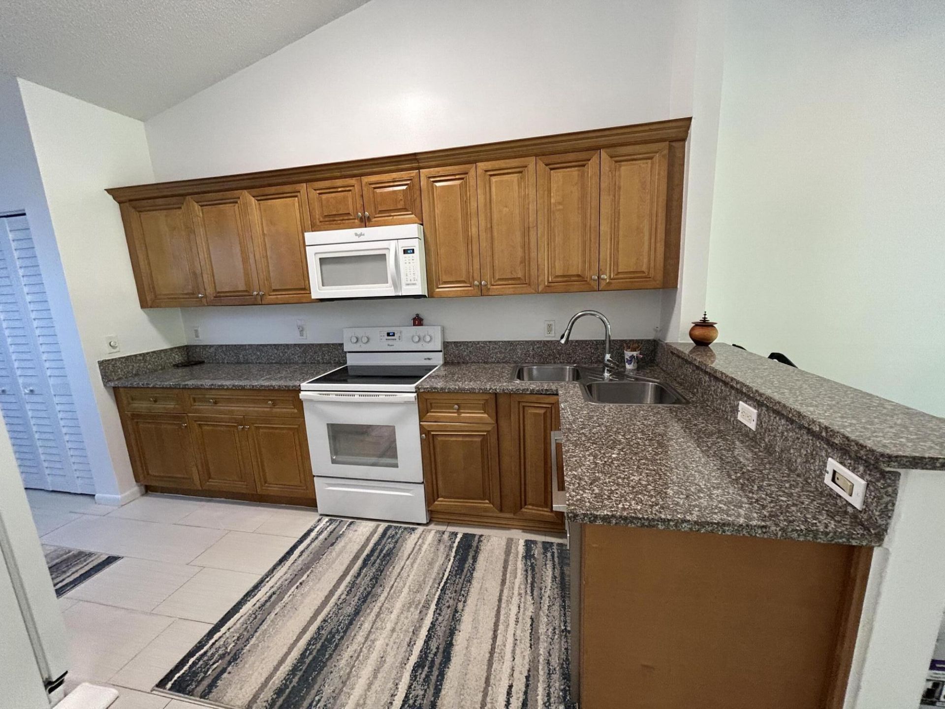 7207 Le Chalet Boulevard, Boynton Beach, FL 33472 Photo