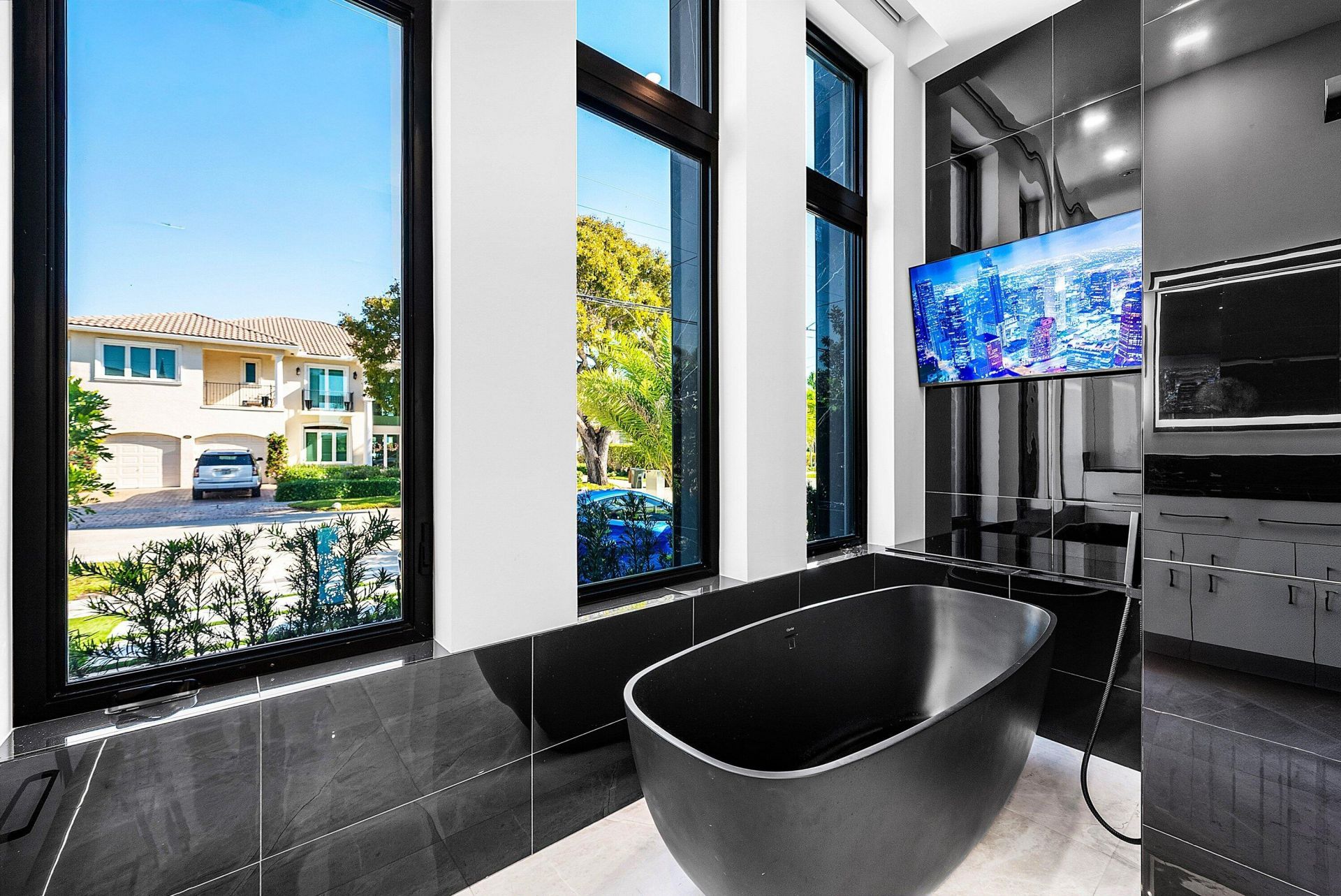 2650 NE 48th Court, Lighthouse Point, FL 33064 Photo