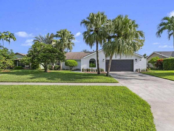 13781 Barberry Drive, Wellington, FL 33414