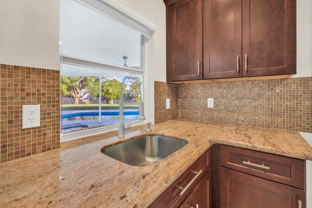 290 NW 65th Avenue, Margate, FL 33063 Photo