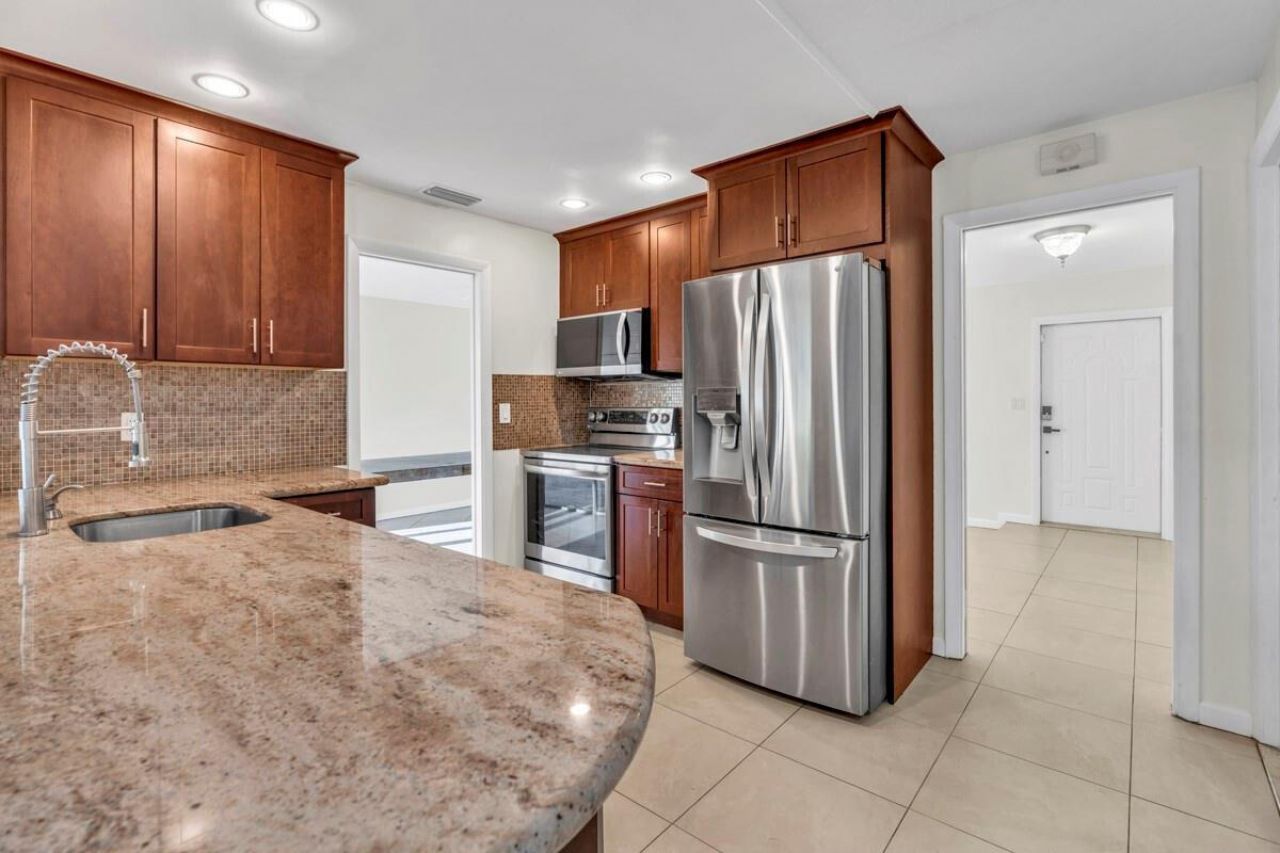 290 NW 65th Avenue, Margate, FL 33063 Photo