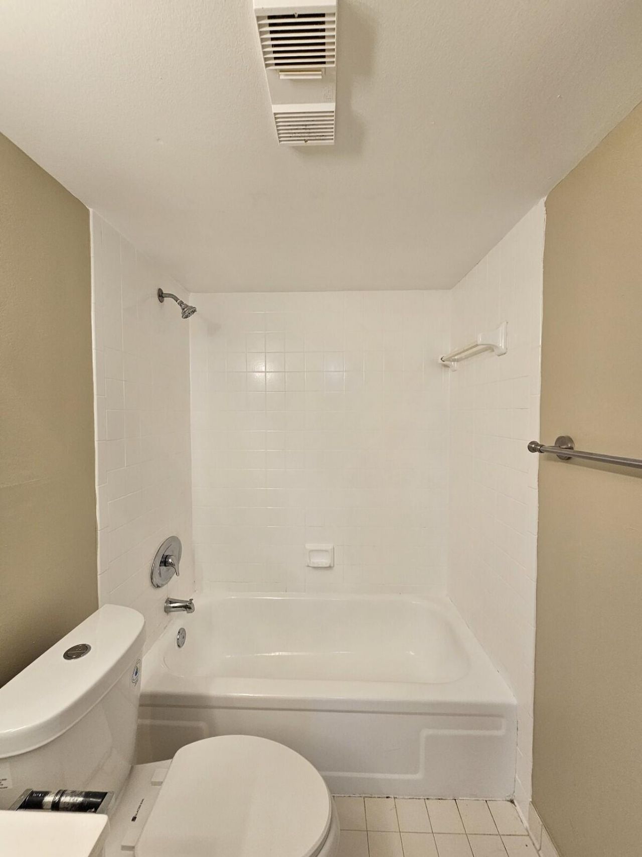 1950 N Congress Avenue, Unit 310, West Palm Beach, FL 33401 Photo