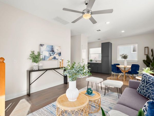 2827 Manor RD, Unit 3105, Austin, TX 78722