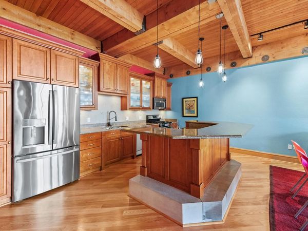 130 S Water STREET, Unit 212, Milwaukee, WI 53204