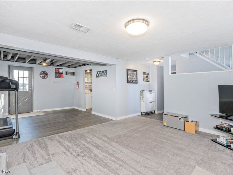 3529 Hunter Drive, North Olmsted, OH 44070 Photo 19