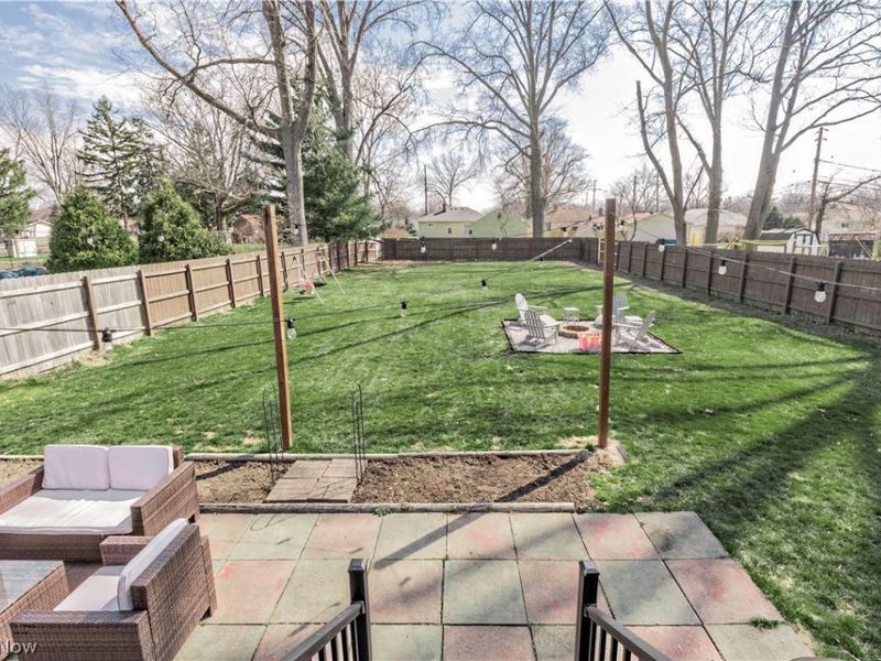 3529 Hunter Drive, North Olmsted, OH 44070 Photo 29