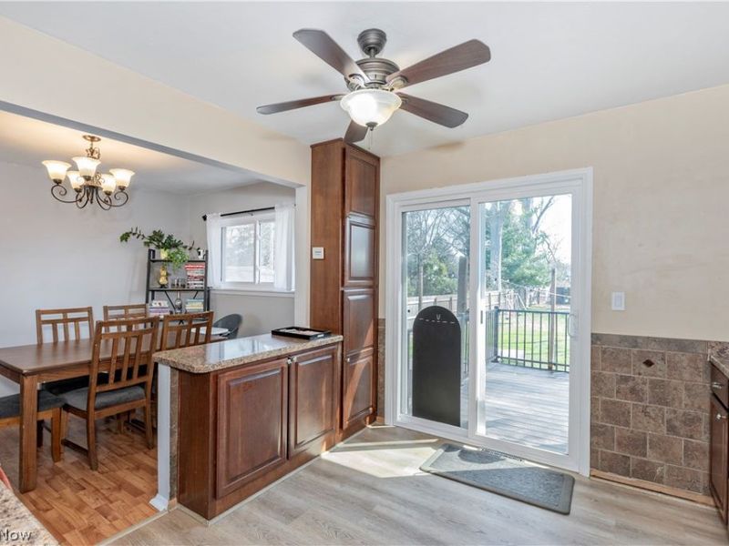 3529 Hunter Drive, North Olmsted, OH 44070 Photo 8