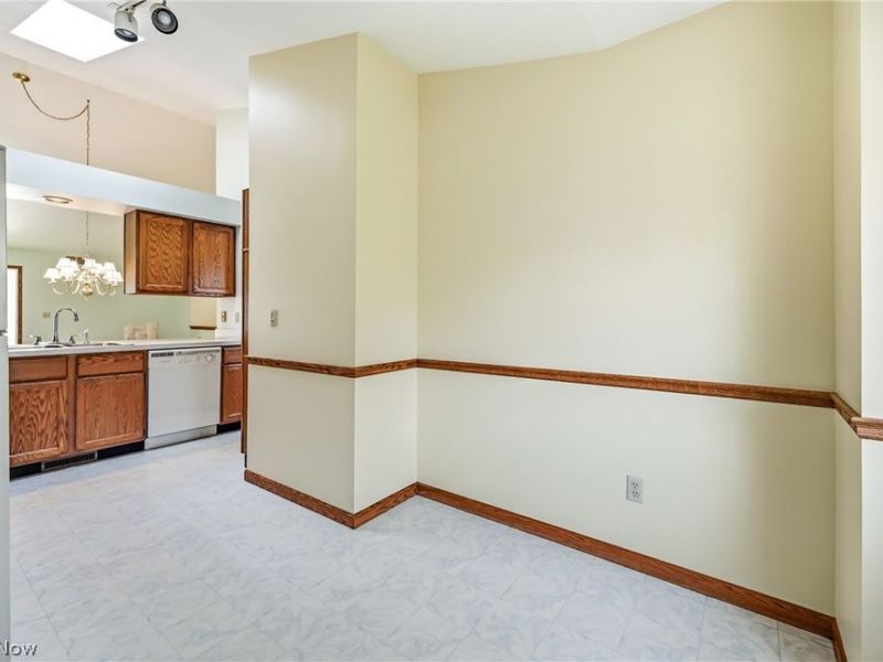 117 Greenfield Oval, Warren, OH 44483 Photo 23