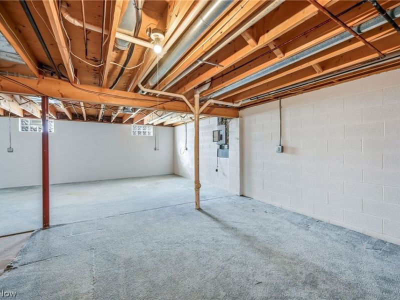 117 Greenfield Oval, Warren, OH 44483 Photo 46