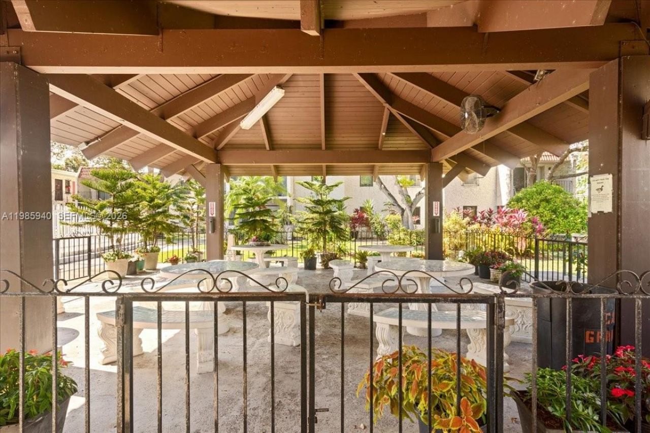 8701 SW 141st St, Unit B2, Palmetto Bay, FL 33176 Photo