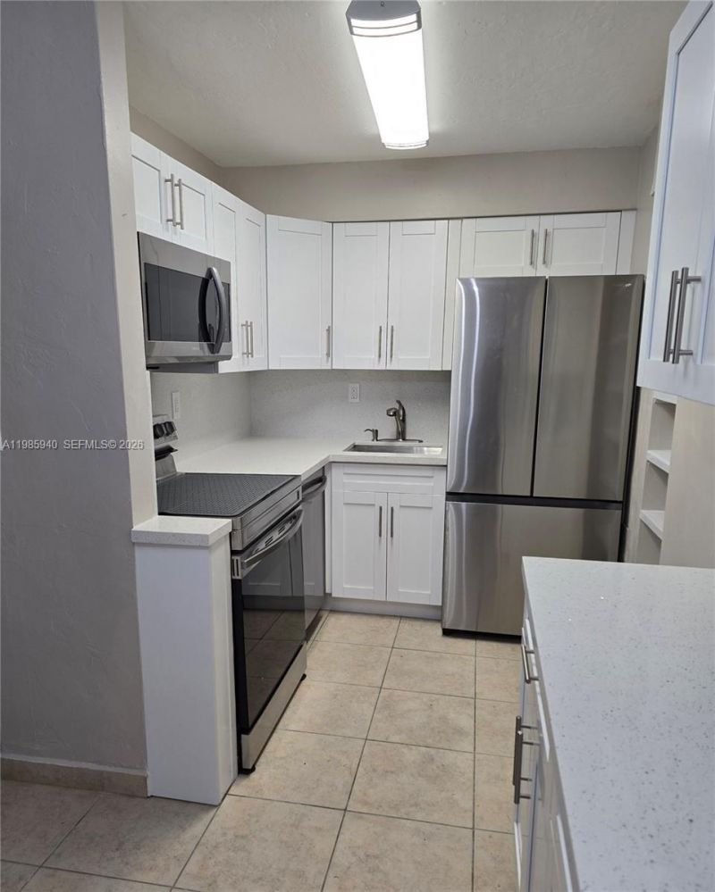 8701 SW 141st St, Unit B2, Palmetto Bay, FL 33176 Photo