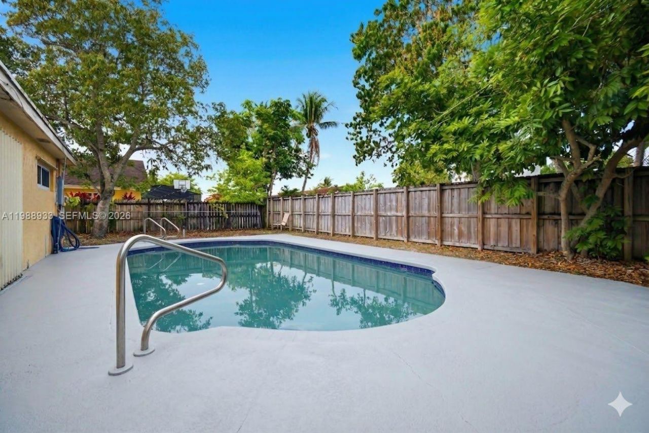 841 SW 55th Ave , Margate, FL 33068 Photo