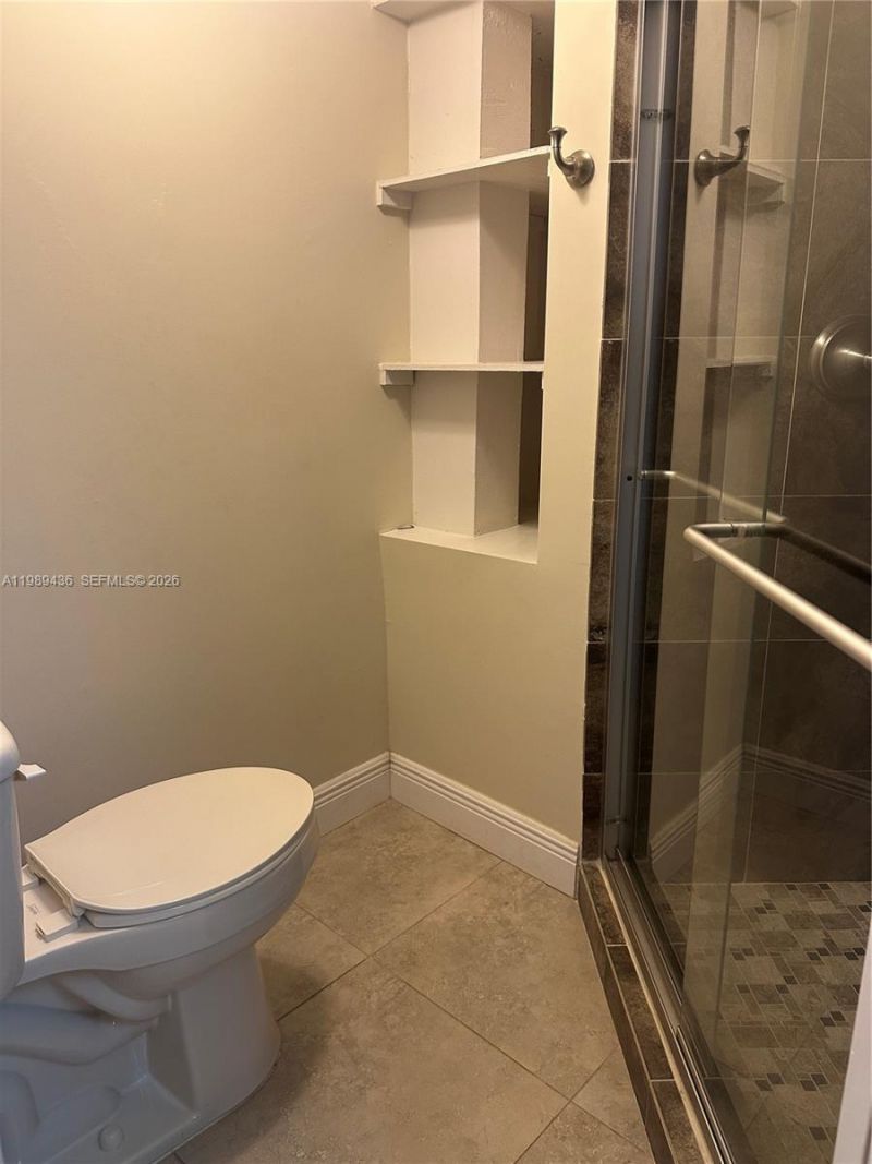 10401 W Broward Blvd, Unit 301, Plantation, FL 33324 Photo