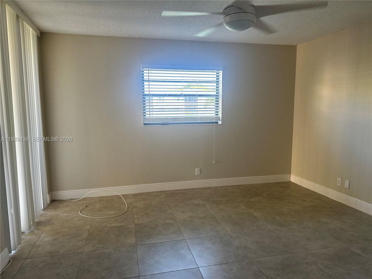 10401 W Broward Blvd, Unit 301, Plantation, FL 33324 Photo
