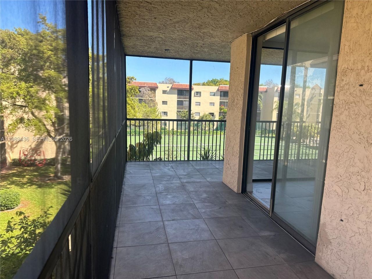 10401 W Broward Blvd, Unit 301, Plantation, FL 33324 Photo