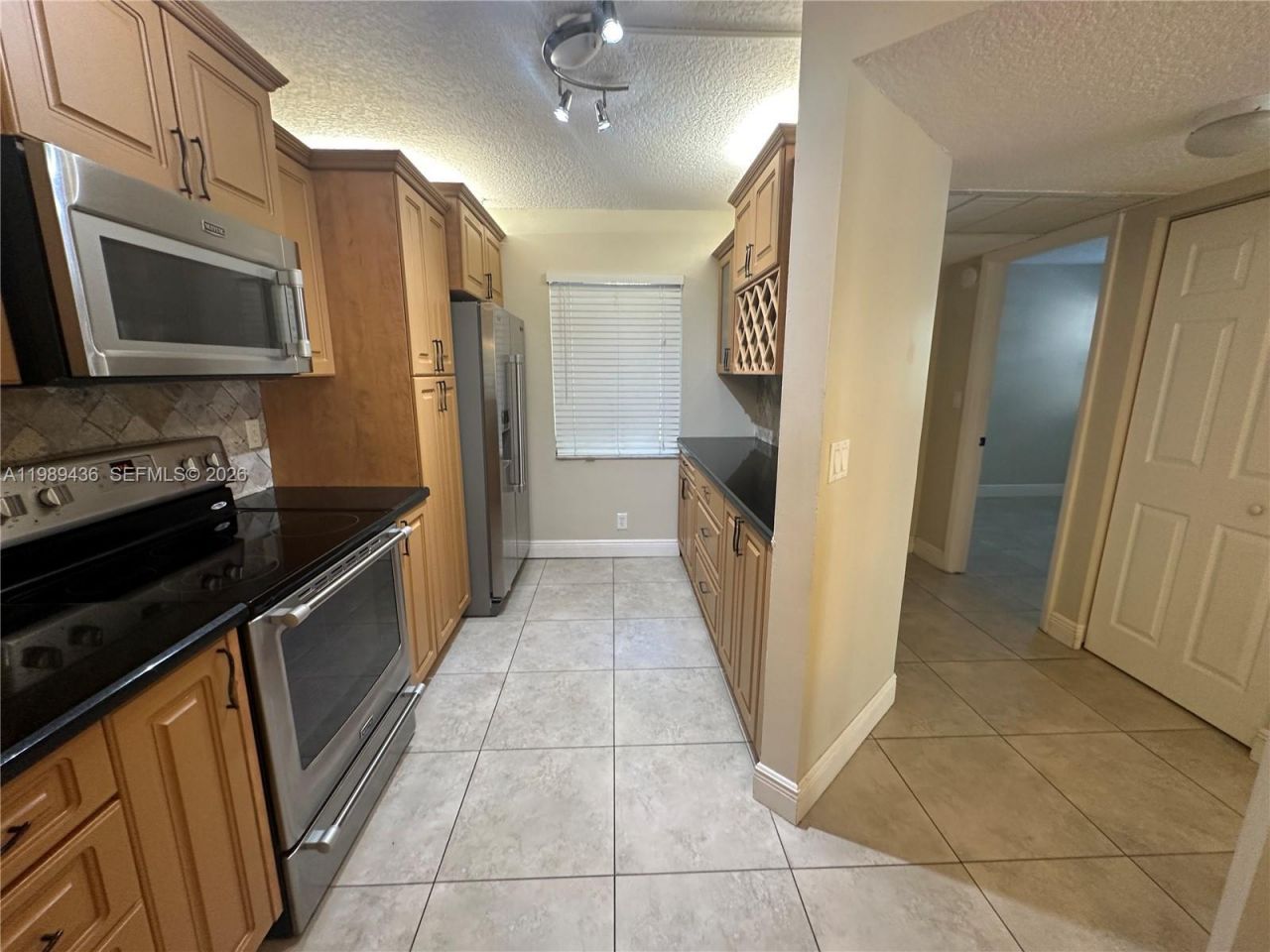 10401 W Broward Blvd, Unit 301, Plantation, FL 33324 Photo