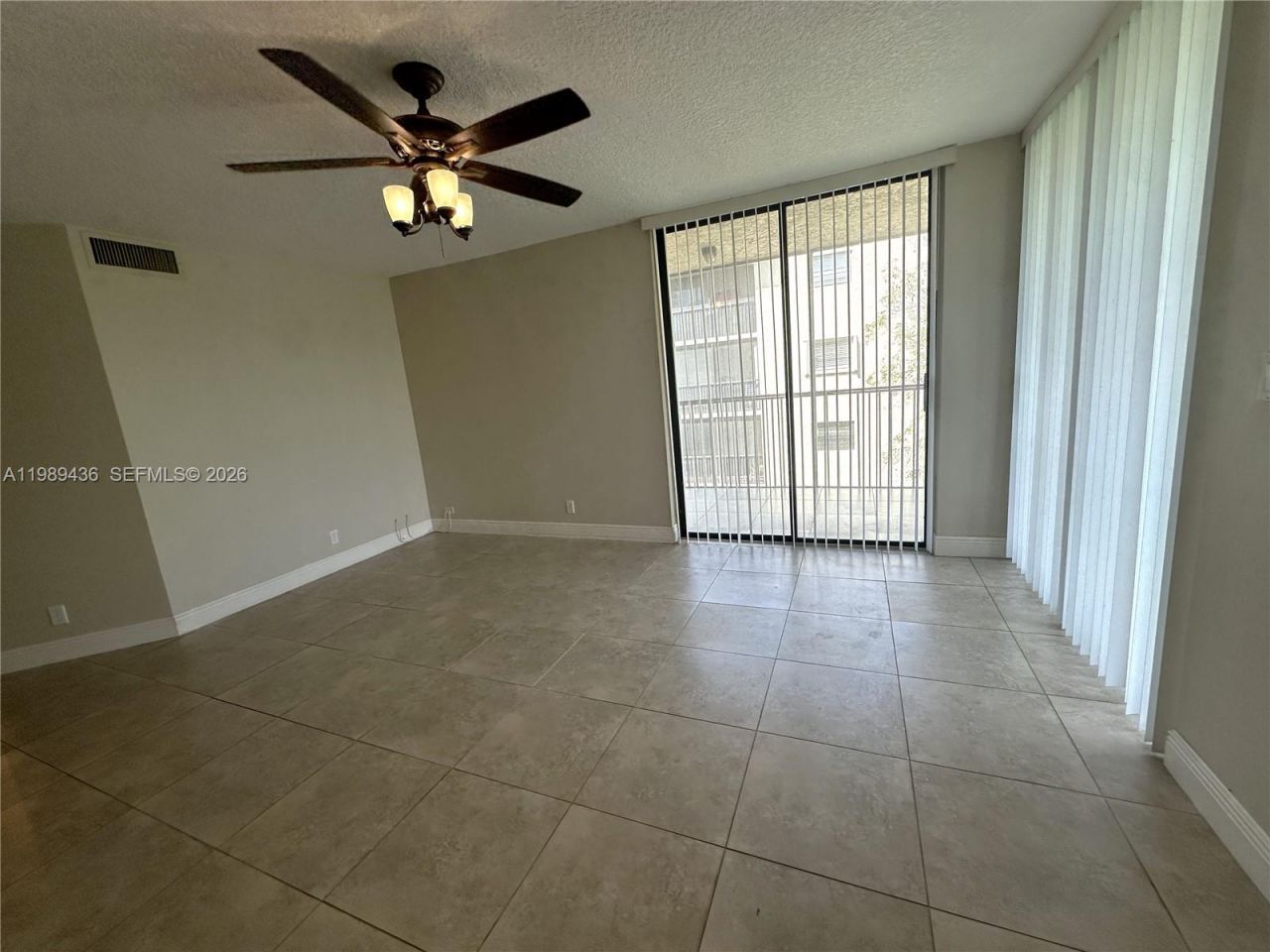 10401 W Broward Blvd, Unit 301, Plantation, FL 33324 Photo