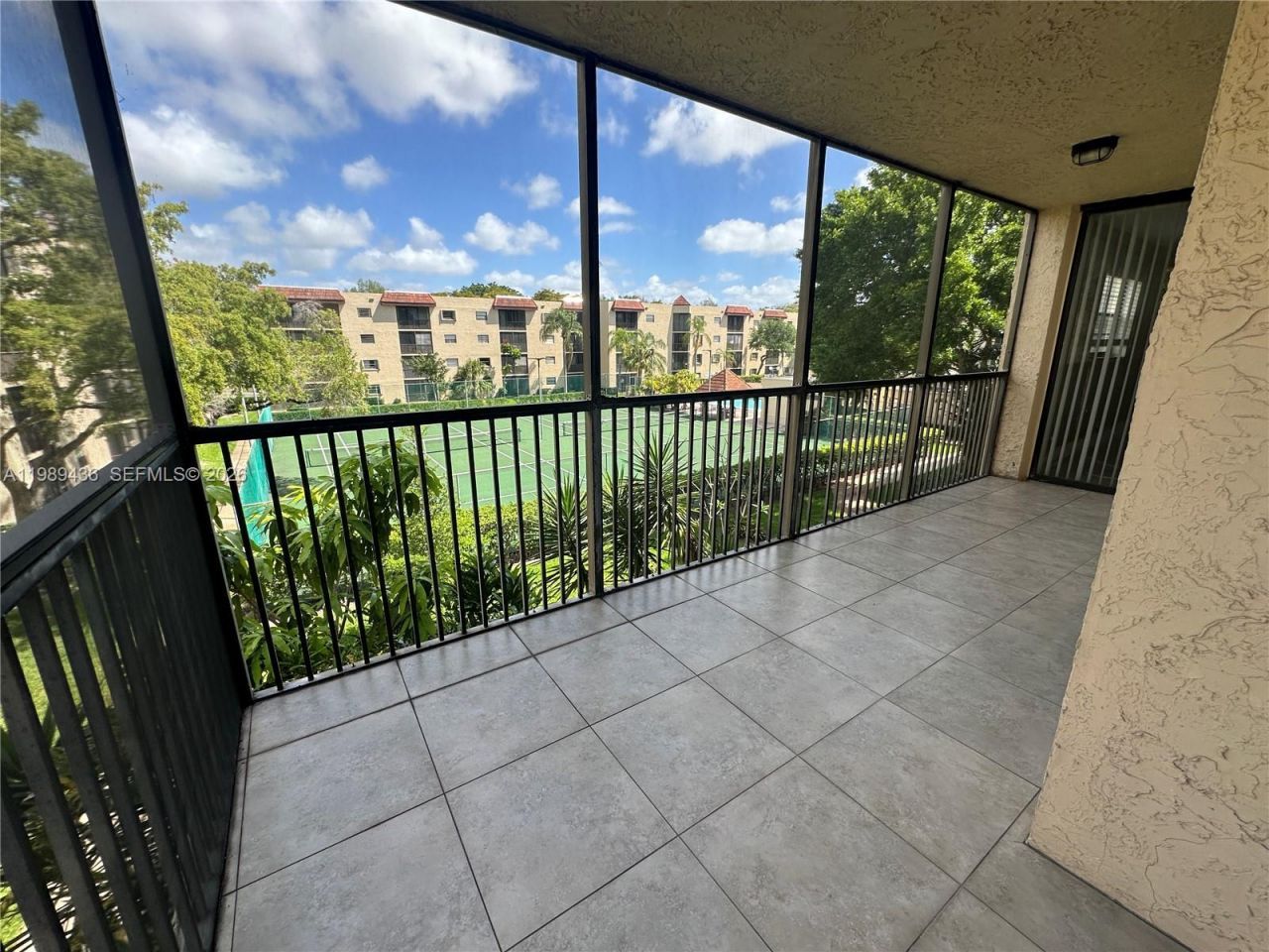 10401 W Broward Blvd, Unit 301, Plantation, FL 33324 Photo