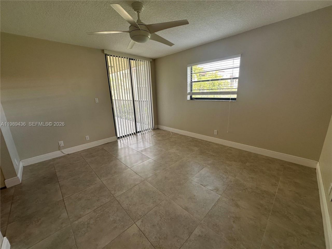 10401 W Broward Blvd, Unit 301, Plantation, FL 33324 Photo