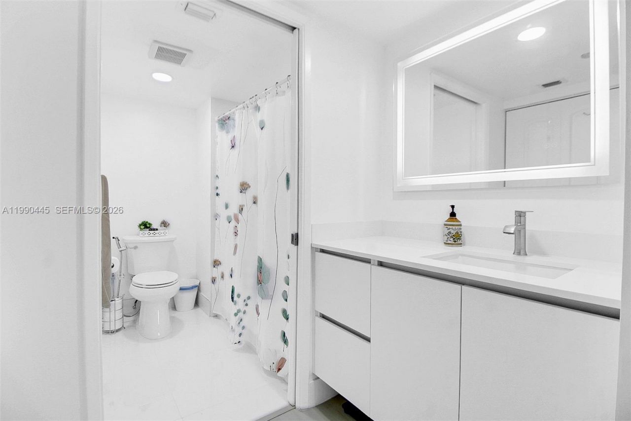 700 SW 137th Ave , Unit 303H, Pembroke Pines, FL 33027 Photo