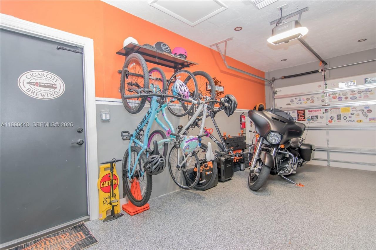 11810 SW 121st Ave , Miami, FL 33186 Photo