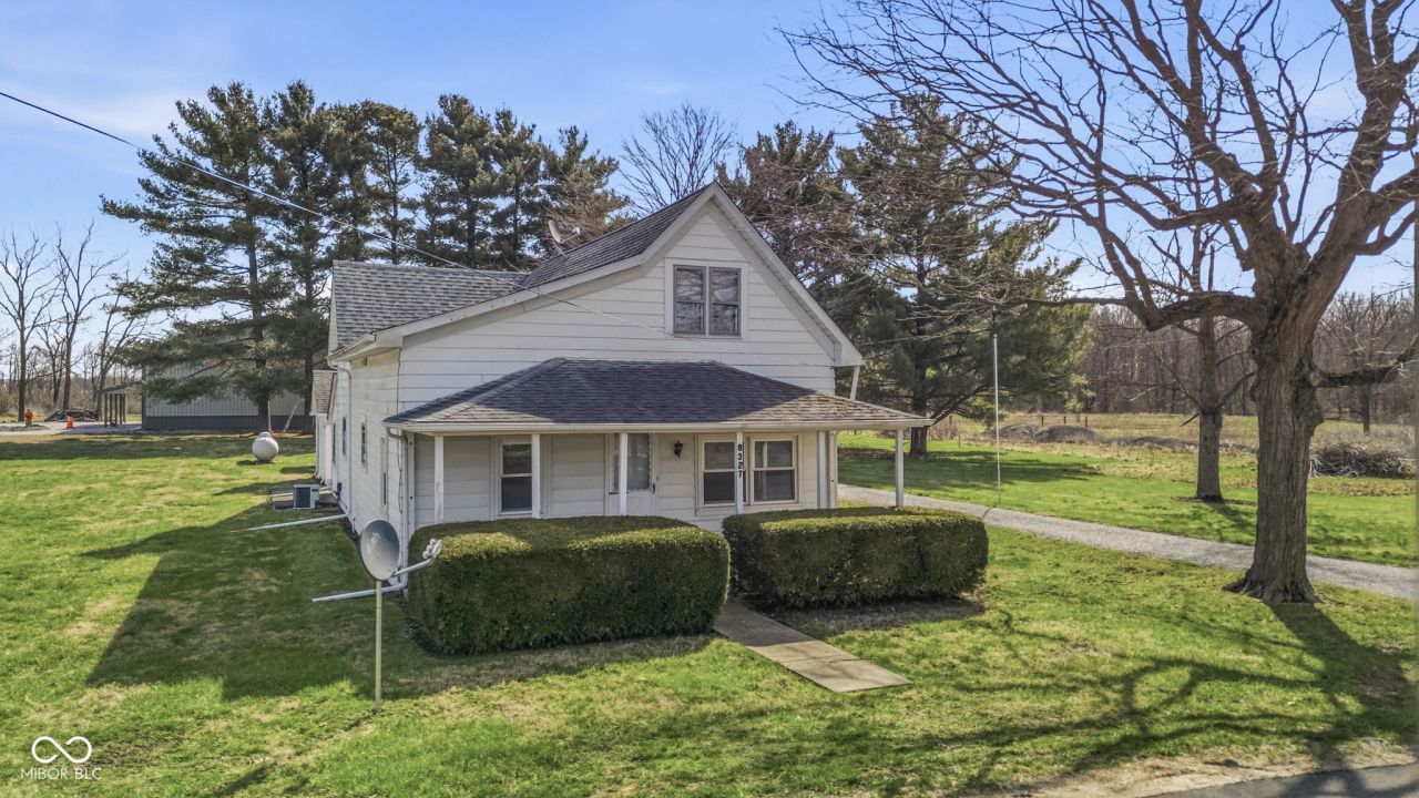8327 N Washington Street, Sheridan, IN 46069 Main Photo