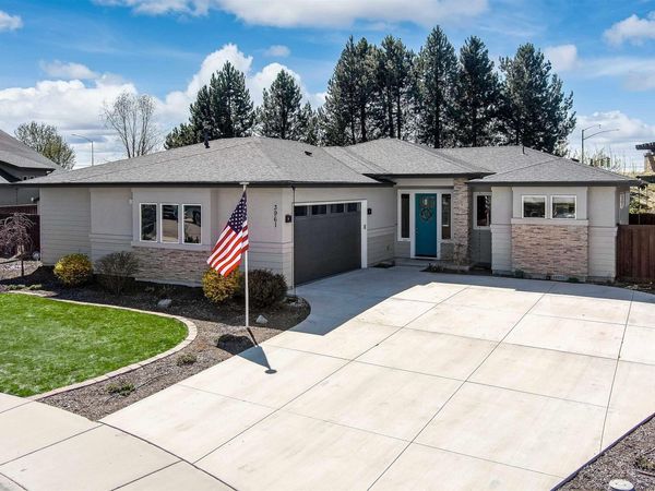 3961 W Caragana Ct, Meridian, ID 83646