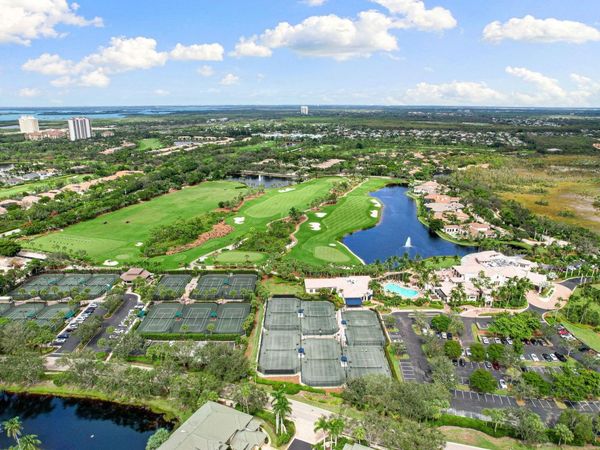 24371 Sandpiper Isle Way, Unit 302, Bonita Springs, FL 34134