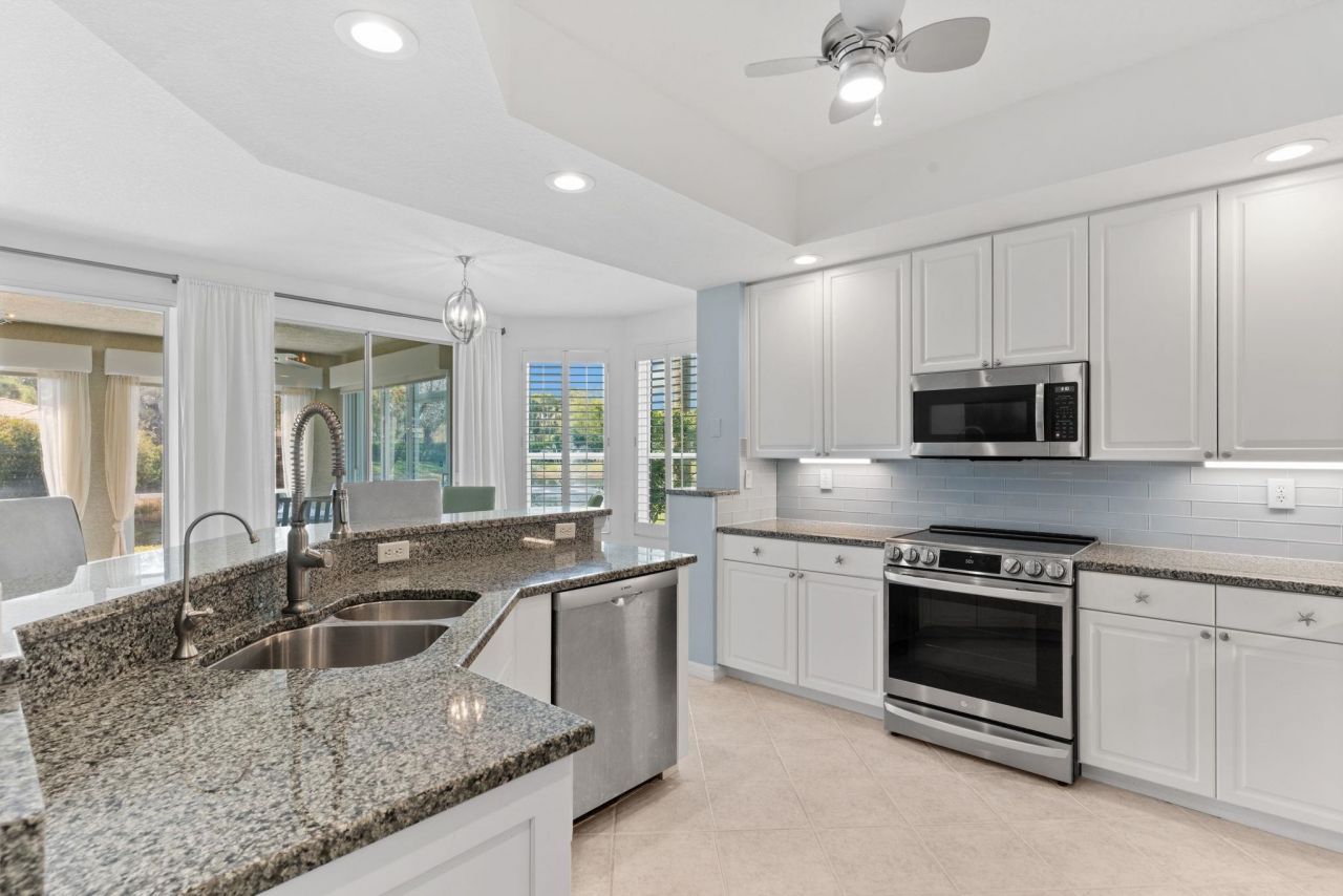 24371 Sandpiper Isle Way, Unit 302, Bonita Springs, FL 34134 Photo