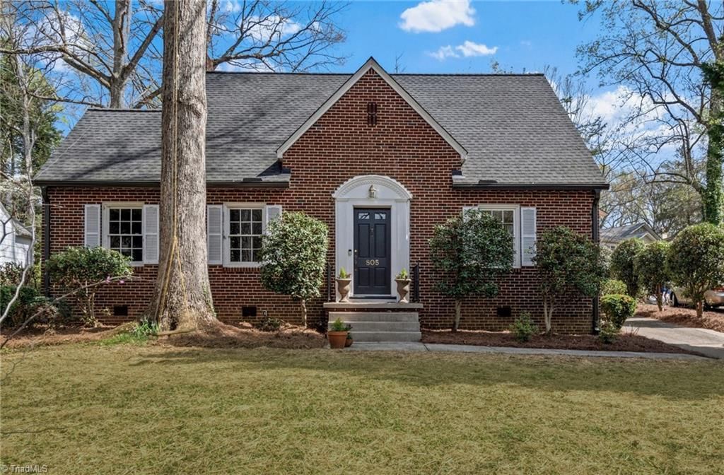 805 Magnolia Street, Winston-Salem, NC 27103 Main Photo