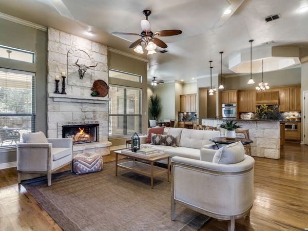 386 Wentworth, Spring Branch, TX 78070