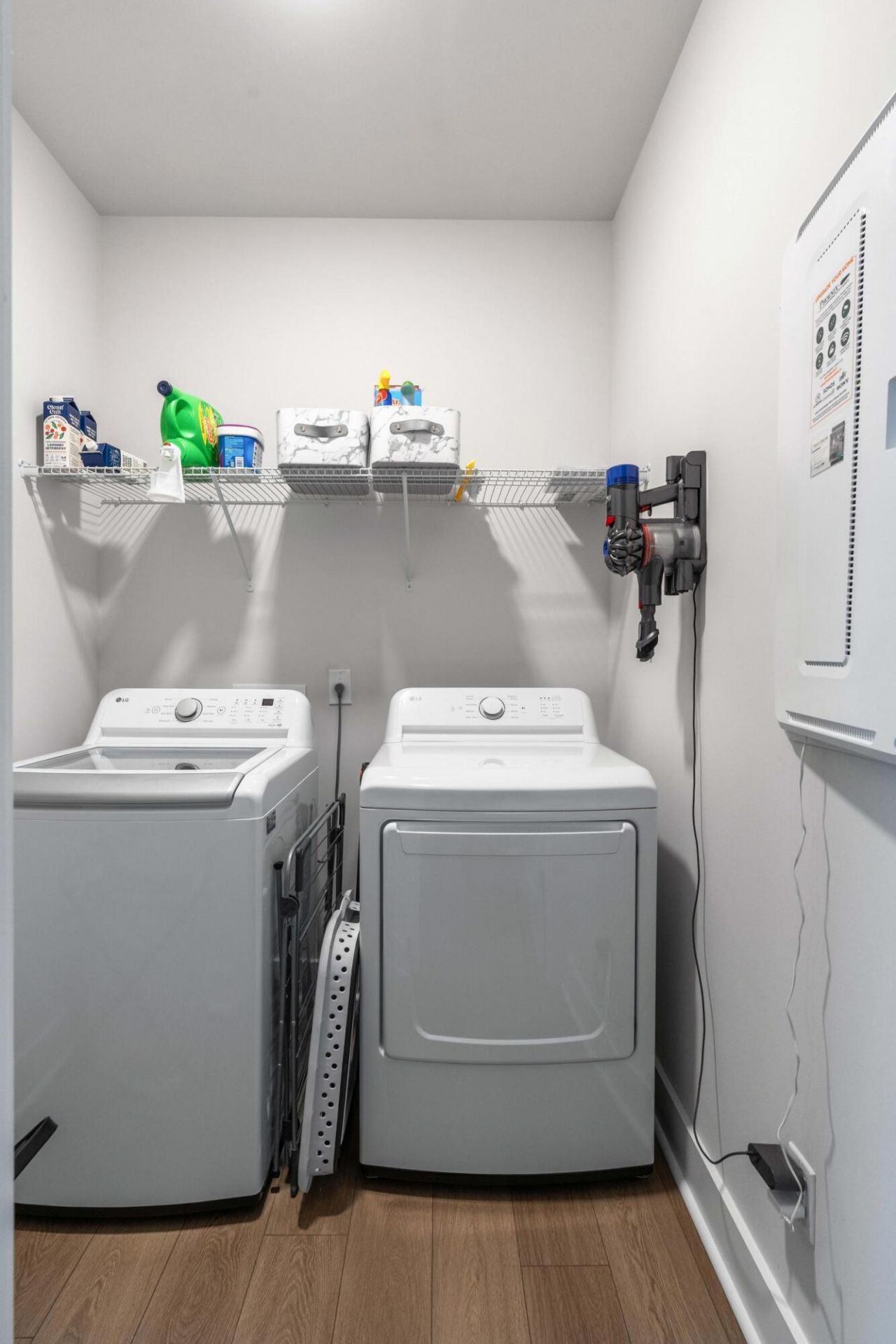 515 Rhythm Street Photo 40